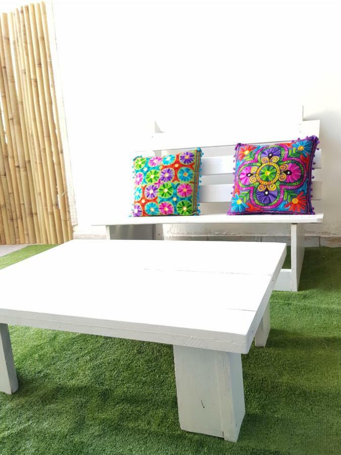 Stylish Apartment With A Patio Close To The Beach Eilat Exteriör bild