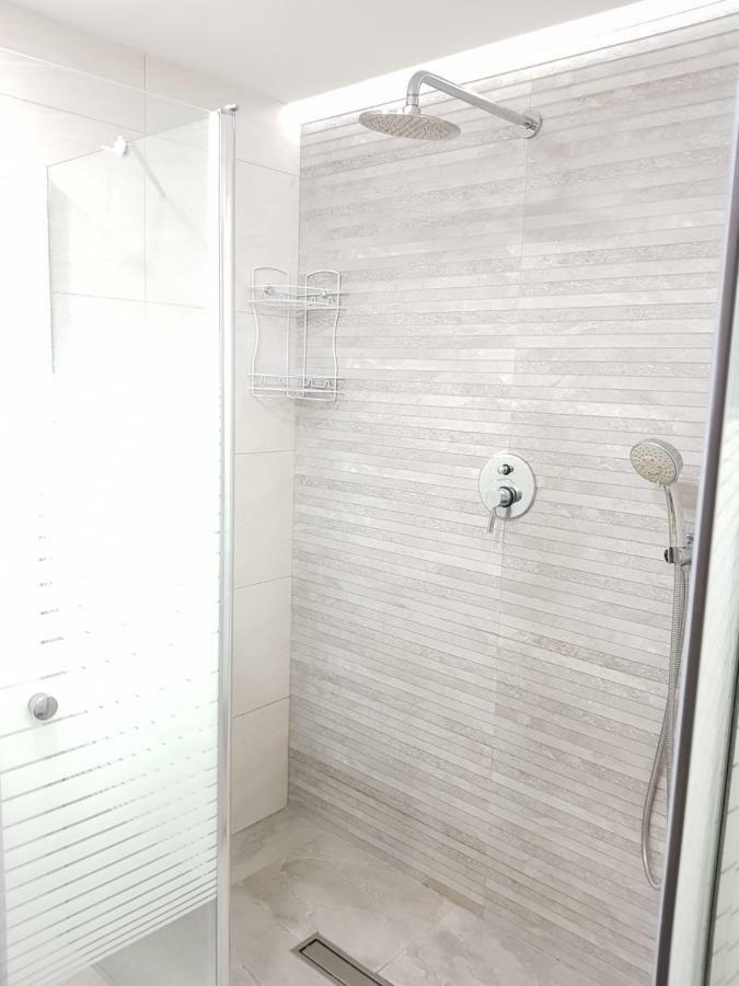 Stylish Apartment With A Patio Close To The Beach Eilat Exteriör bild